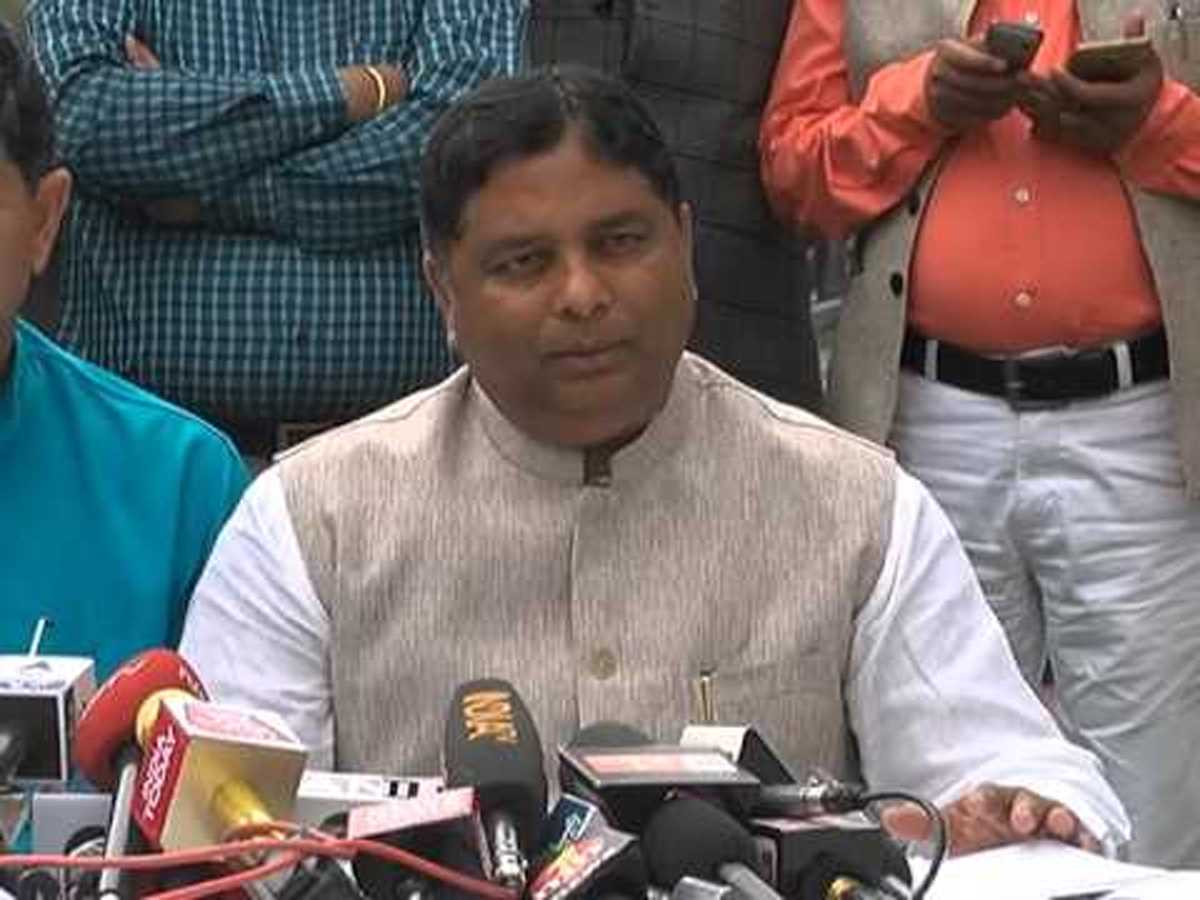 पाकिस्तान हमारी सेना का सामना करने में सक्षम नहीं : सतपाल शर्मा पाकिस्तान हमारी सेना का सामना करने में सक्षम नहीं : सतपाल शर्मा